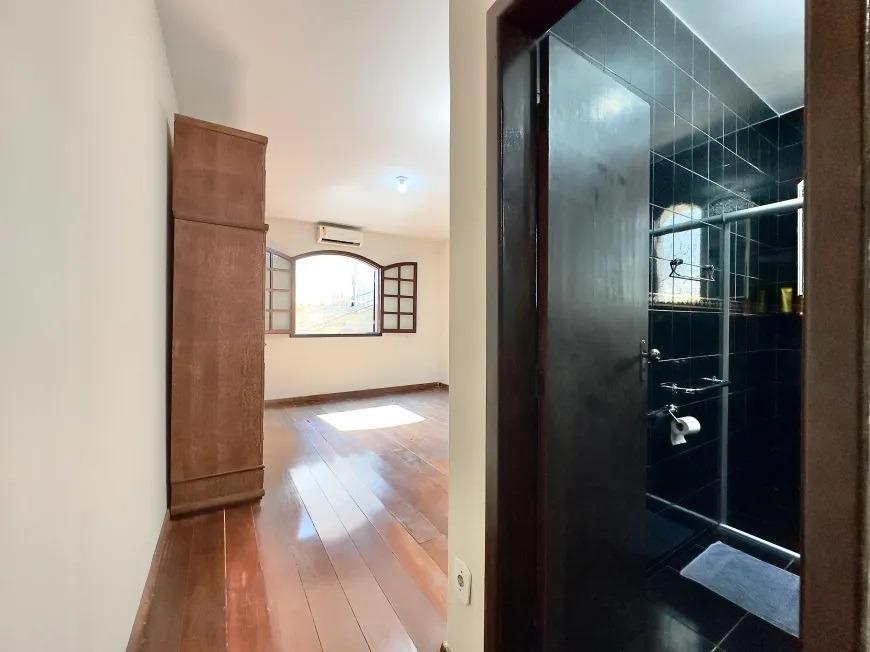 Casa, Santa Mônica, 4 Quartos, 3 Vagas, 1 Suíte