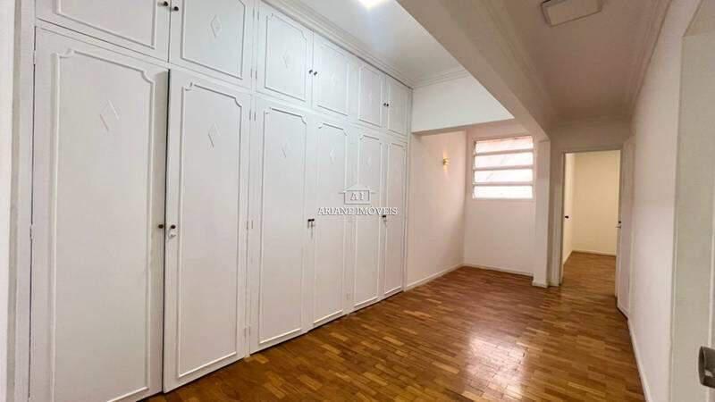 Apartamento, Centro, 4 Quartos, 2 Vagas, 1 Suíte