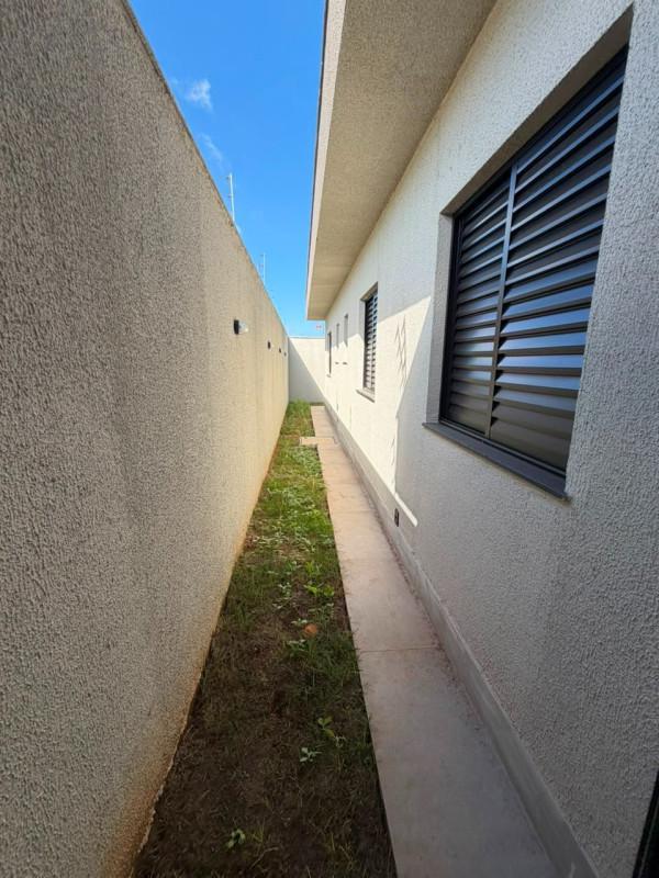 Casa, Novo Centro, 3 Quartos, 2 Vagas, 1 Suíte