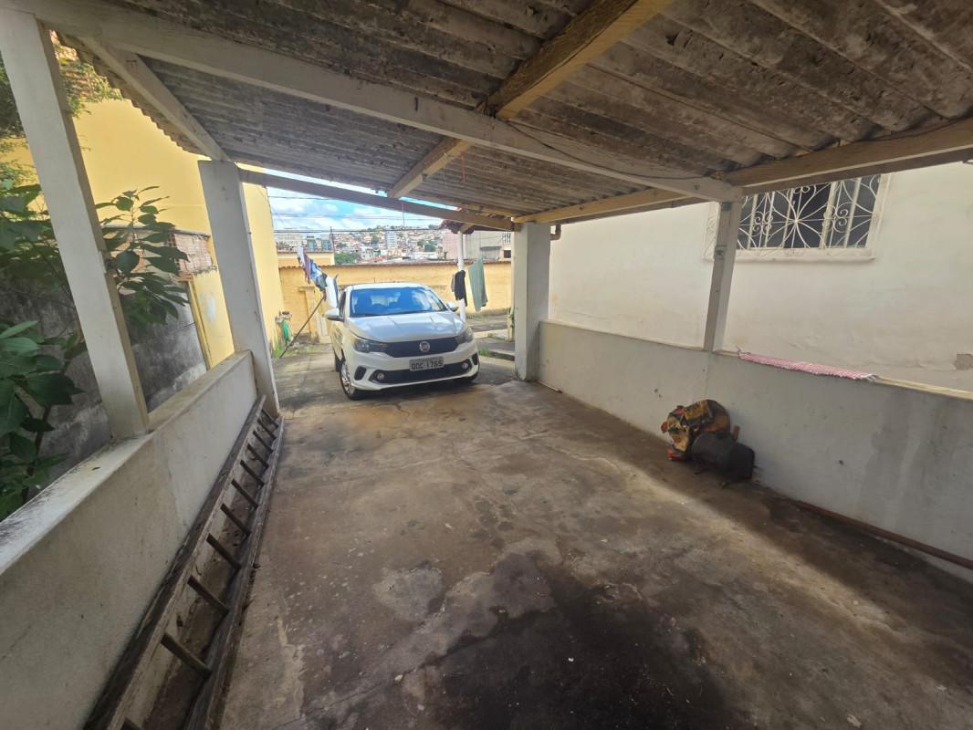 Casa, Novo Glória, 4 Quartos, 5 Vagas, 2 Suítes