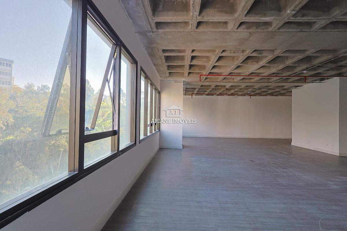Sala, Vila da Serra, 0 Quarto, 3 Vagas
