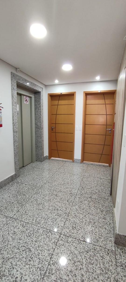 Apartamento, Serrano, 3 Quartos, 2 Vagas, 1 Suíte