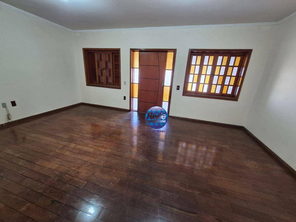 Casa, Jardim Cidade Nova, 3 Quartos, 2 Vagas, 1 Suíte