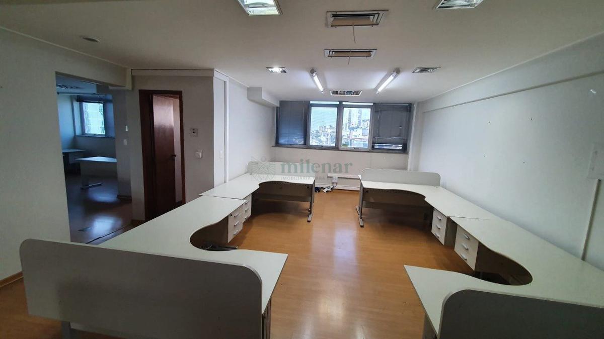 Galpão, Funcionários, 0 Quarto, 0 Vaga