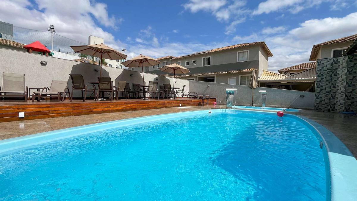 Casa, Castelo, 2 Quartos, 2 Vagas