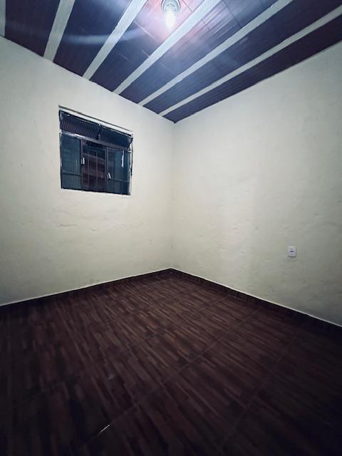 Casa, Jardim América, 2 Quartos, 0 Vaga