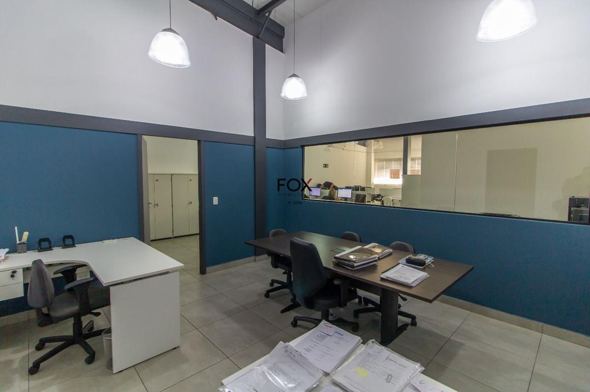 Sala, Estoril, 0 Quarto, 4 Vagas