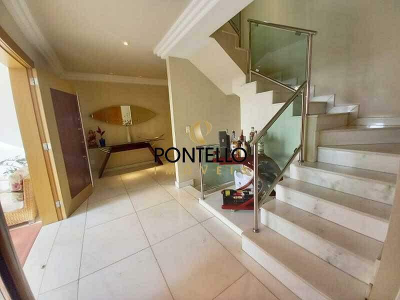Casa, Comiteco, 5 Quartos, 4 Vagas, 5 Suítes
