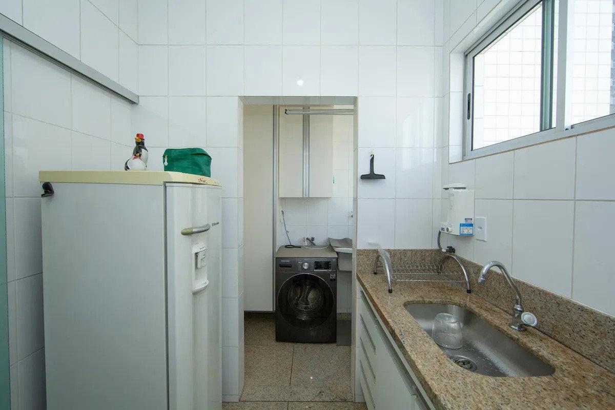 Apartamento, Lourdes, 2 Quartos, 2 Vagas, 1 Suíte