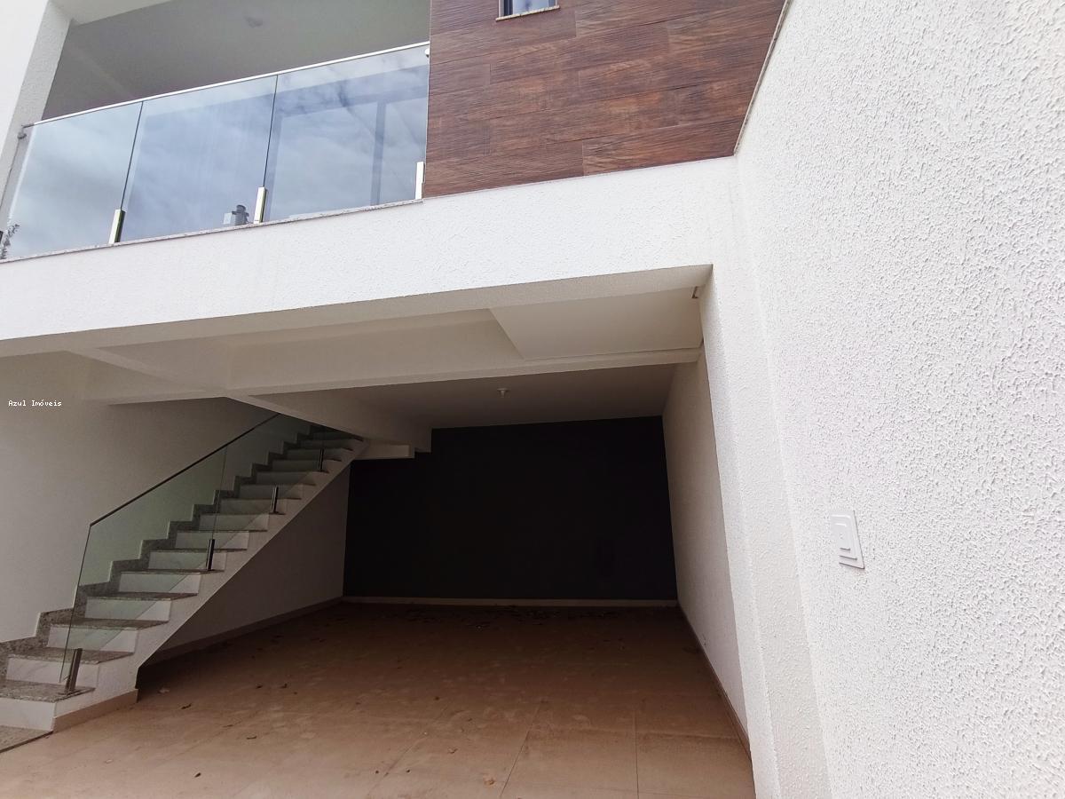 Casa, Santa Mônica, 3 Quartos, 2 Vagas, 1 Suíte