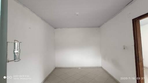 Apartamento, Floresta, 4 Quartos, 0 Vaga