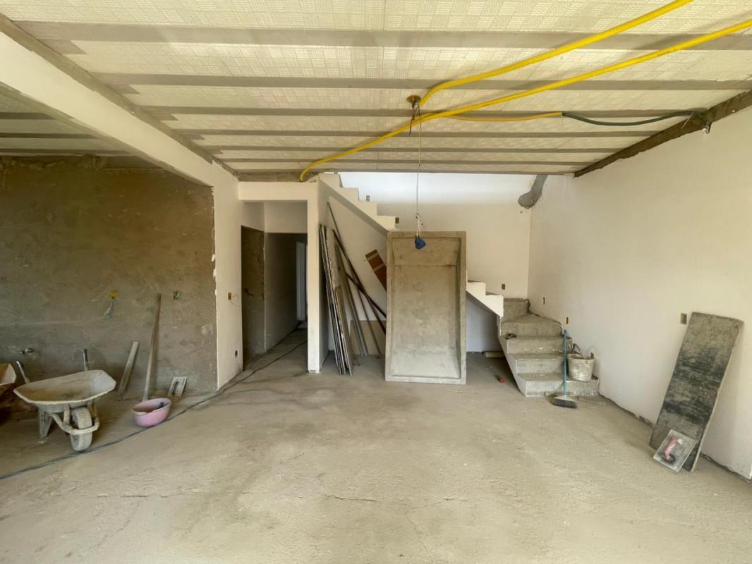 Cobertura, Jardim Riacho das Pedras, 4 Quartos, 3 Vagas, 2 Suítes