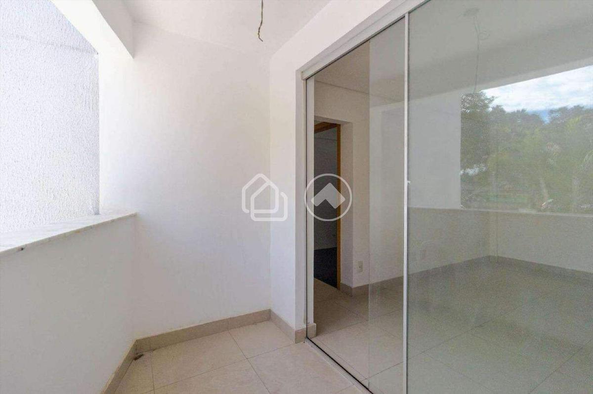 Apartamento, Serrano, 3 Quartos, 2 Vagas, 1 Suíte