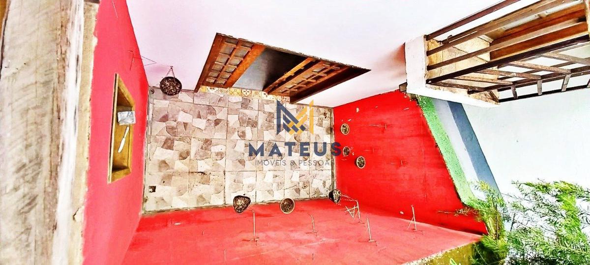 Casa, Caiçaras, 4 Quartos, 5 Vagas, 1 Suíte