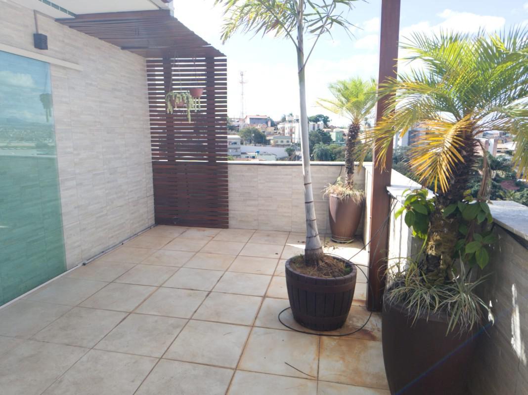 Cobertura, Santa Rosa, 3 Quartos, 3 Vagas, 2 Suítes