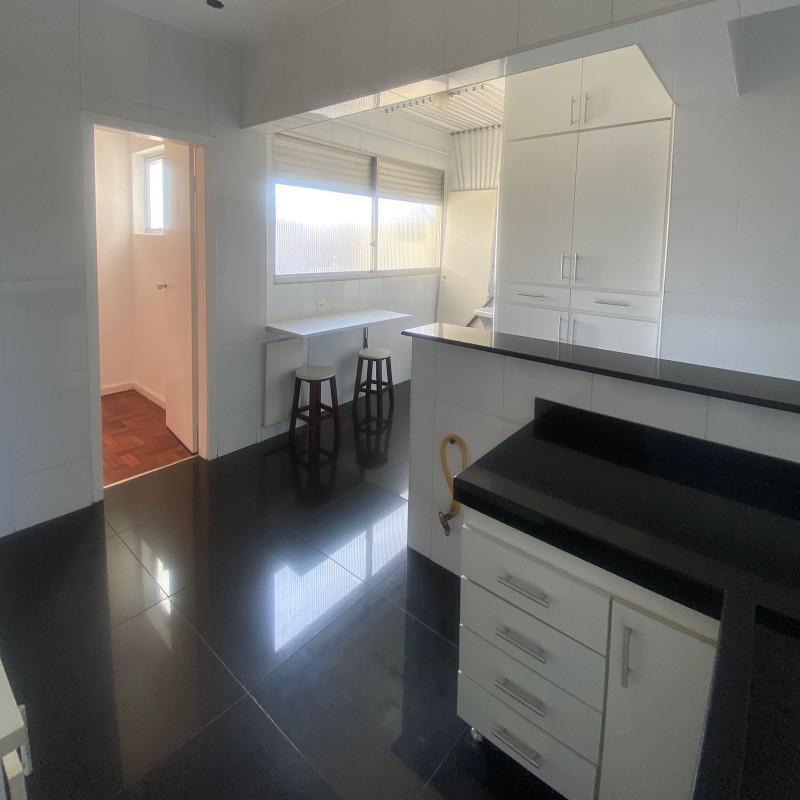 Apartamento, Floresta, 3 Quartos, 1 Vaga, 1 Suíte