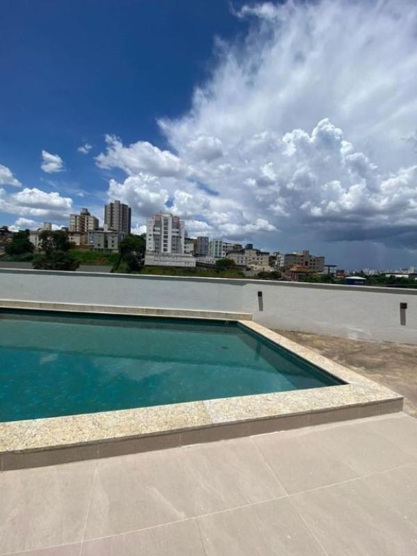 Cobertura, João Pinheiro, 3 Quartos, 3 Vagas, 1 Suíte