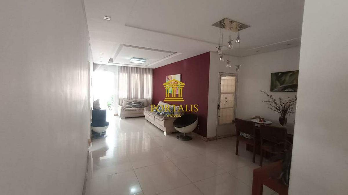 Casa, Colégio Batista, 4 Quartos, 2 Vagas, 2 Suítes