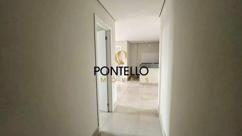 Apartamento, Centro, 2 Quartos, 0 Vaga, 1 Suíte