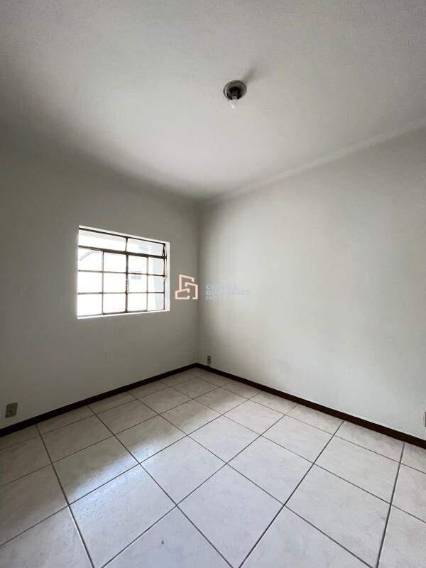 Casa, Coqueiros, 2 Quartos, 2 Vagas