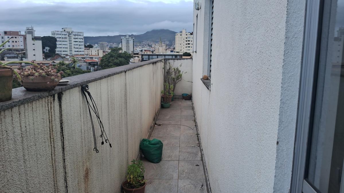 Apartamento, Floresta, 2 Quartos, 1 Vaga, 2 Suítes