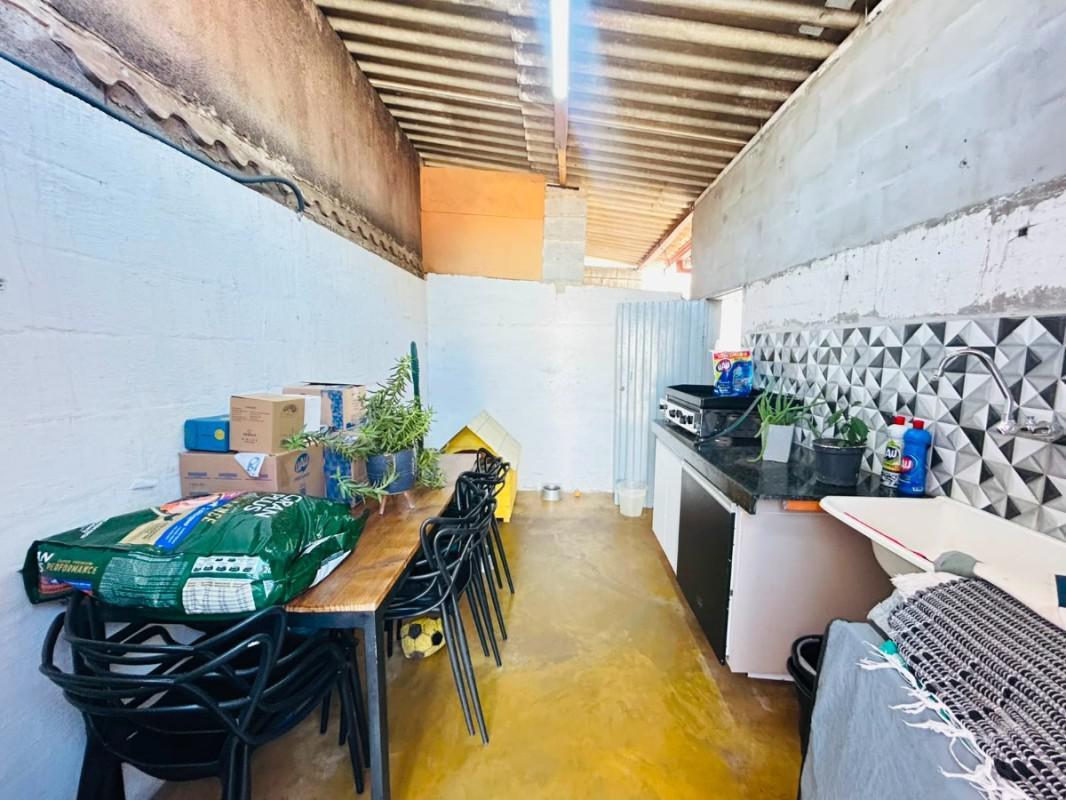 Casa, Piratininga (venda Nova), 3 Quartos, 4 Vagas