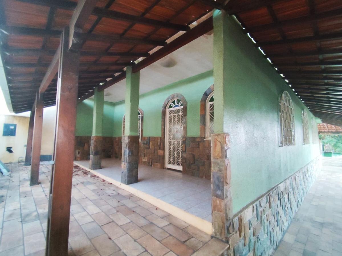 Casa, Palmeiras, 3 Quartos, 6 Vagas, 1 Suíte