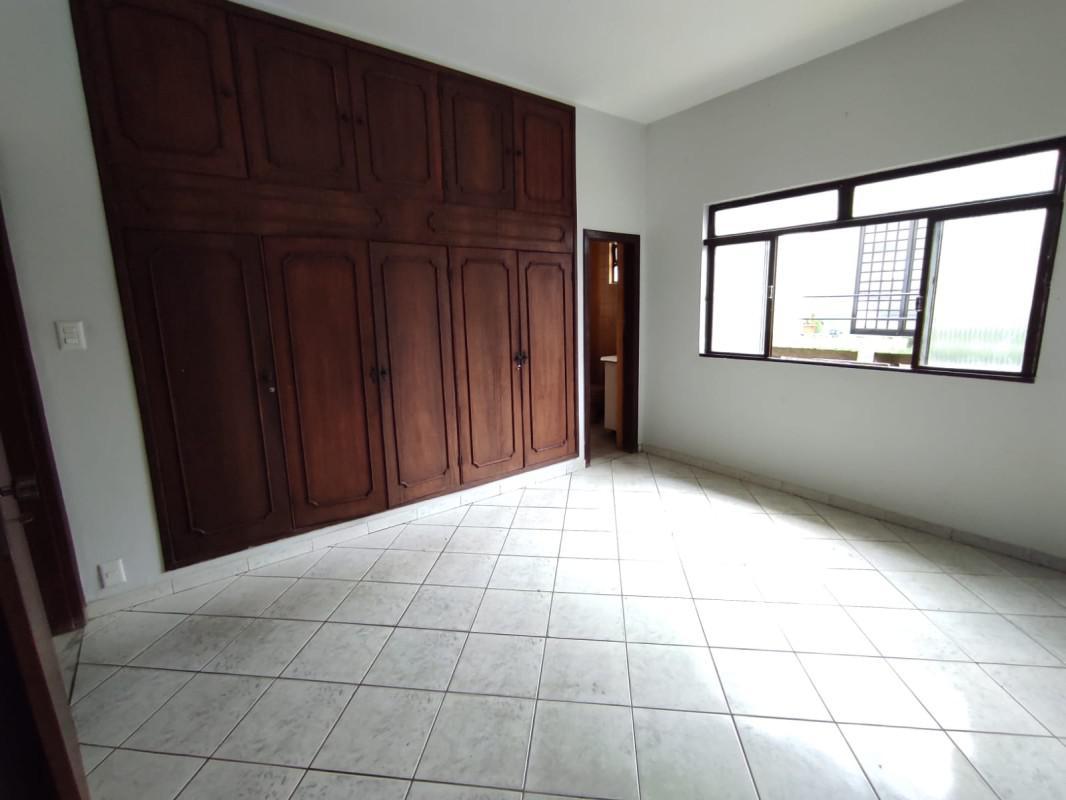 Casa, Alto Caiçaras, 3 Quartos, 4 Vagas, 1 Suíte