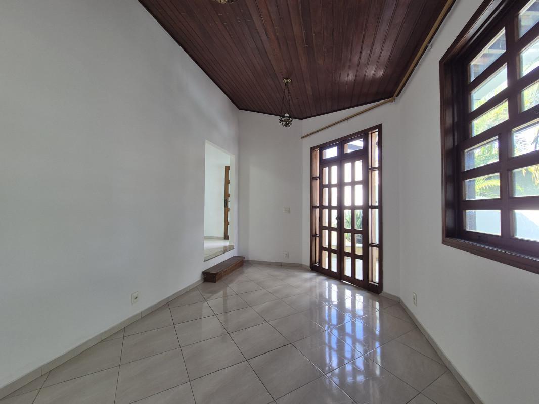 Casa, Salgado Filho, 4 Quartos, 3 Vagas, 1 Suíte
