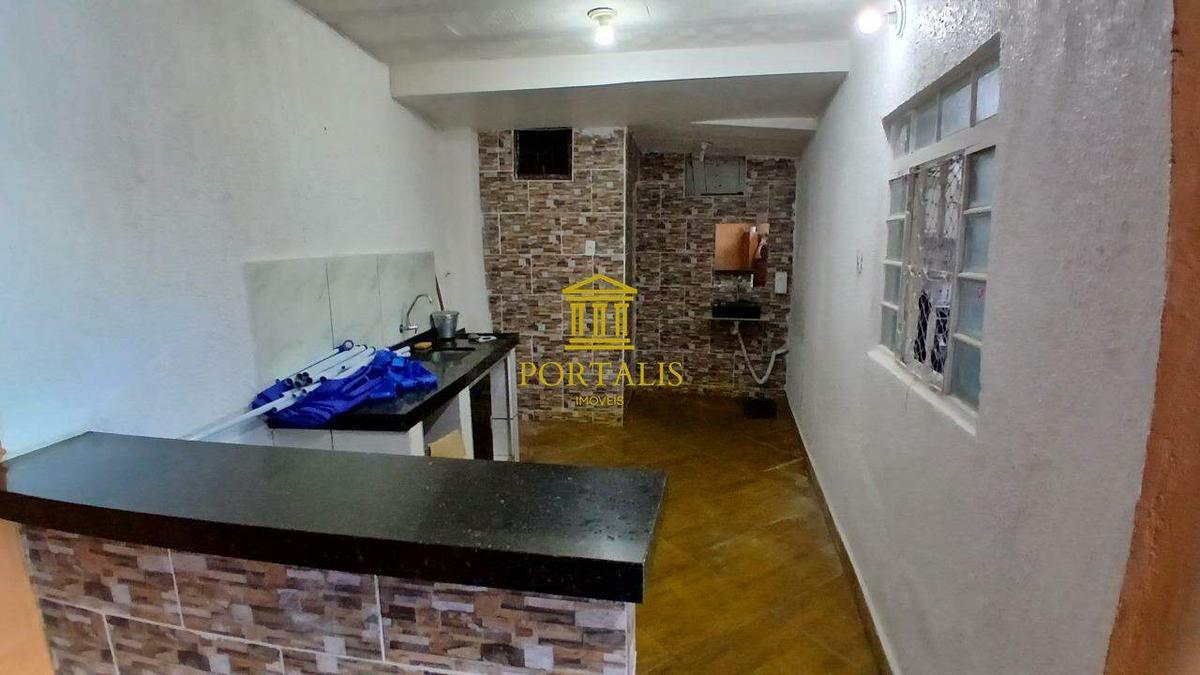 Casa, Horto, 3 Quartos, 1 Vaga, 1 Suíte
