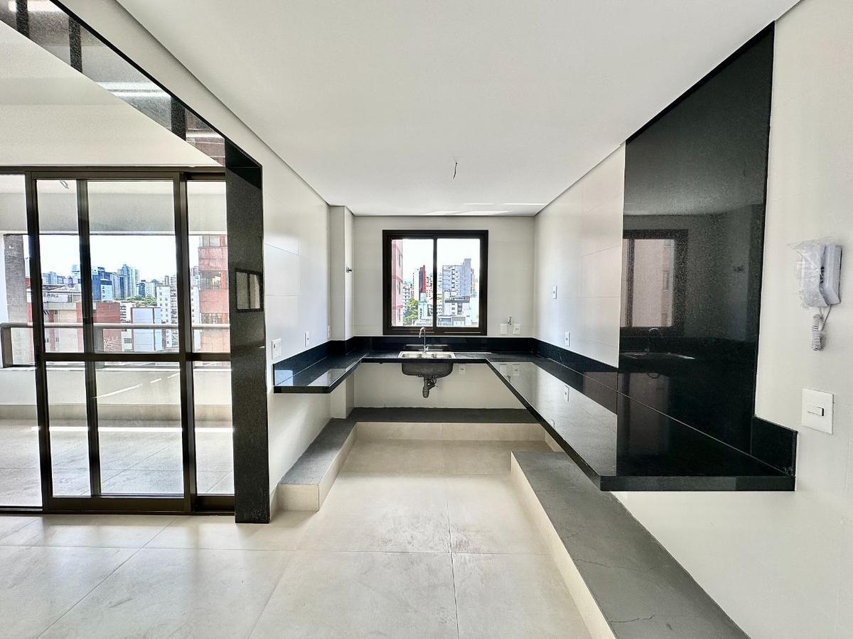 Apartamento, Gutierrez, 4 Quartos, 4 Vagas, 2 Suítes