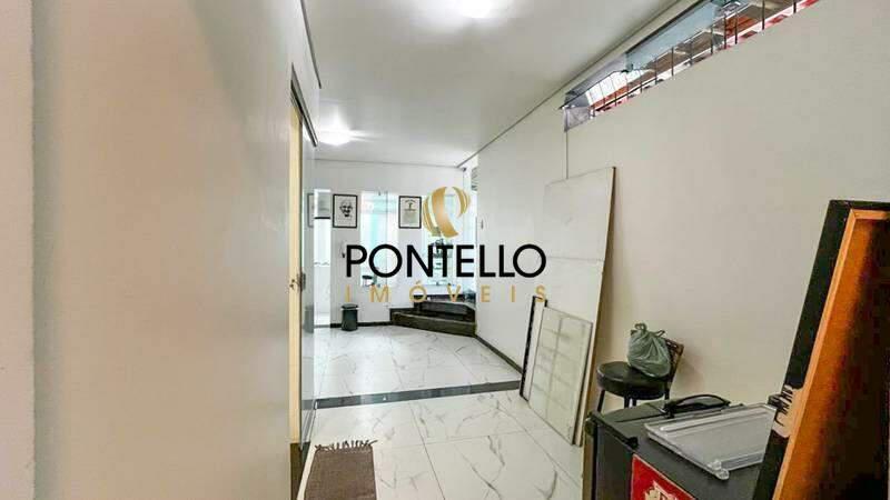 Casa, Santa Branca, 2 Quartos, 1 Vaga, 2 Suítes