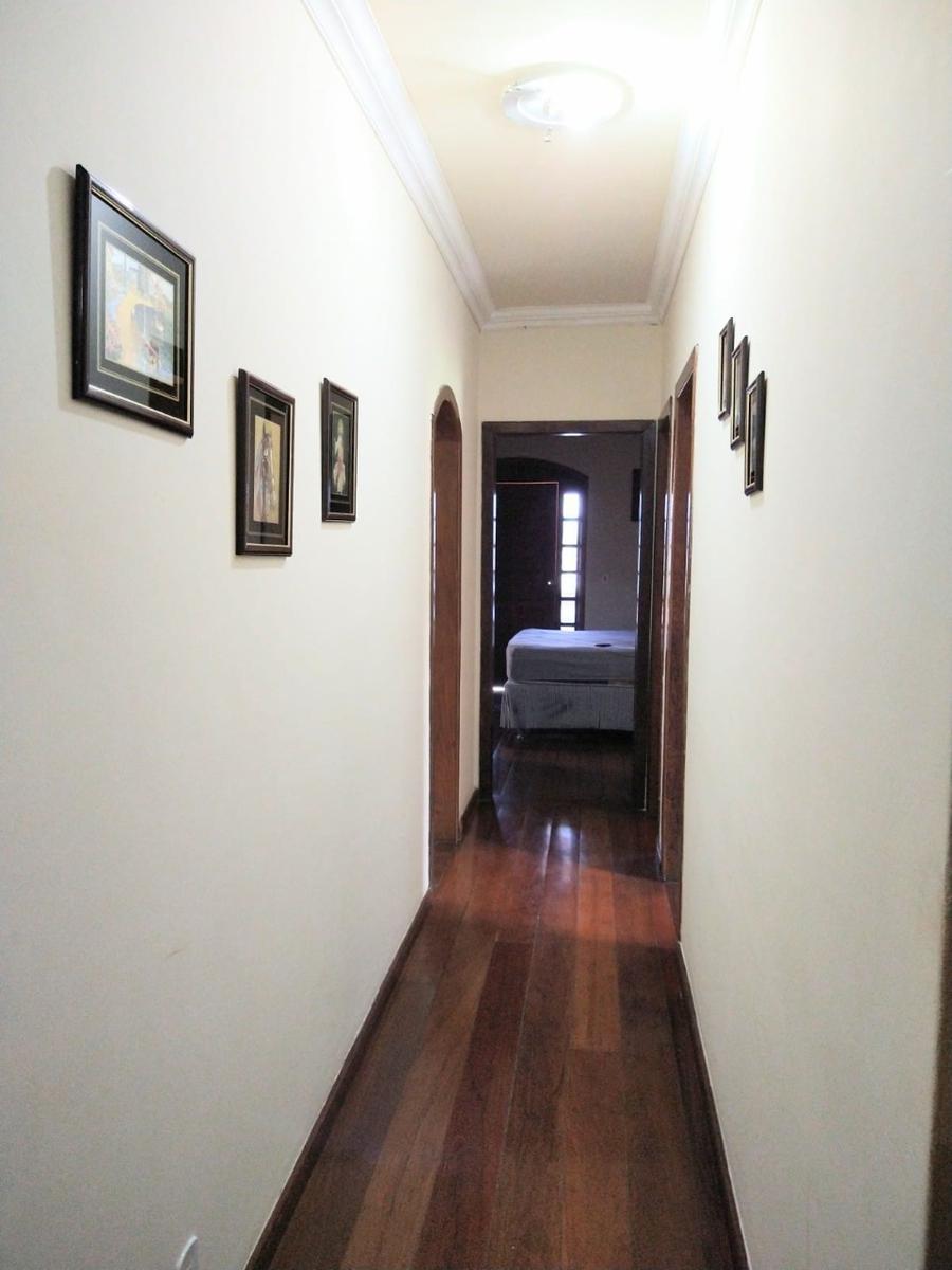 Casa, Parque Xangri-lá, 3 Quartos, 2 Vagas, 1 Suíte