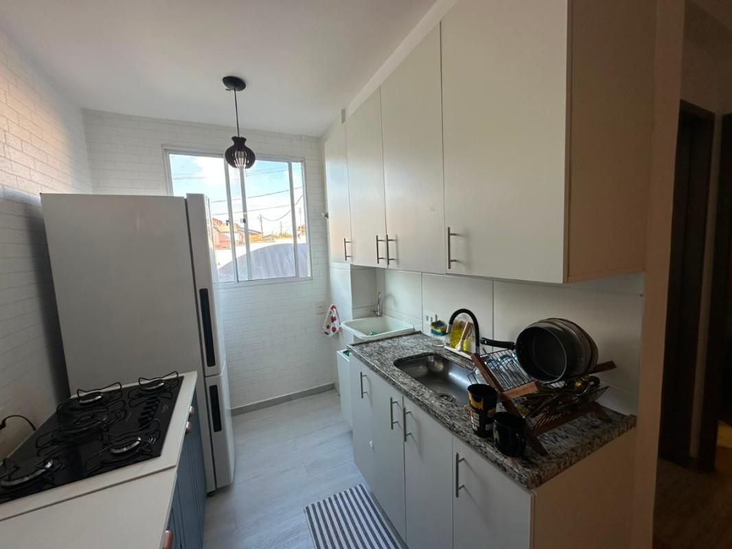 Apartamento, Santa Helena (barreiro), 2 Quartos, 1 Vaga