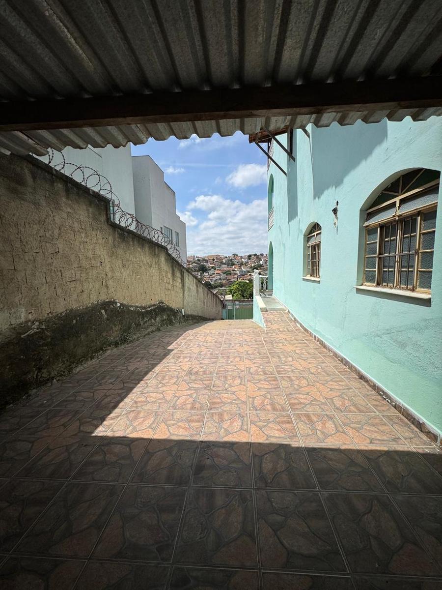 Casa, Céu Azul, 5 Quartos, 6 Vagas, 1 Suíte