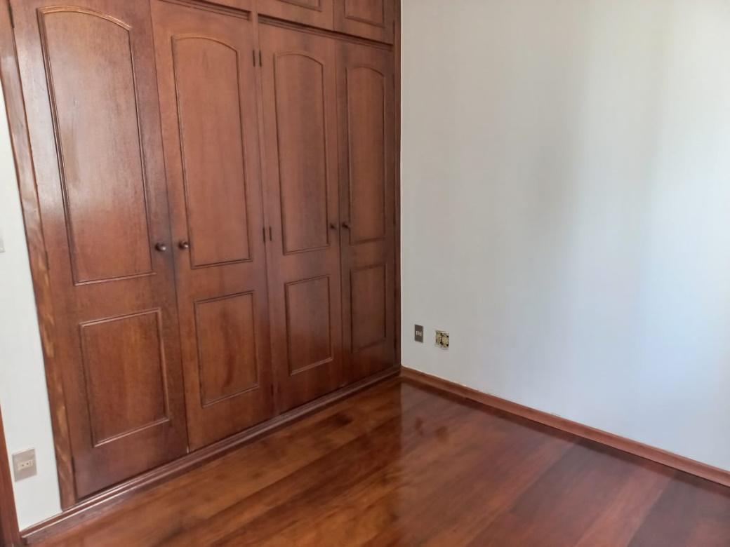 Apartamento, Funcionários, 4 Quartos, 3 Vagas, 1 Suíte
