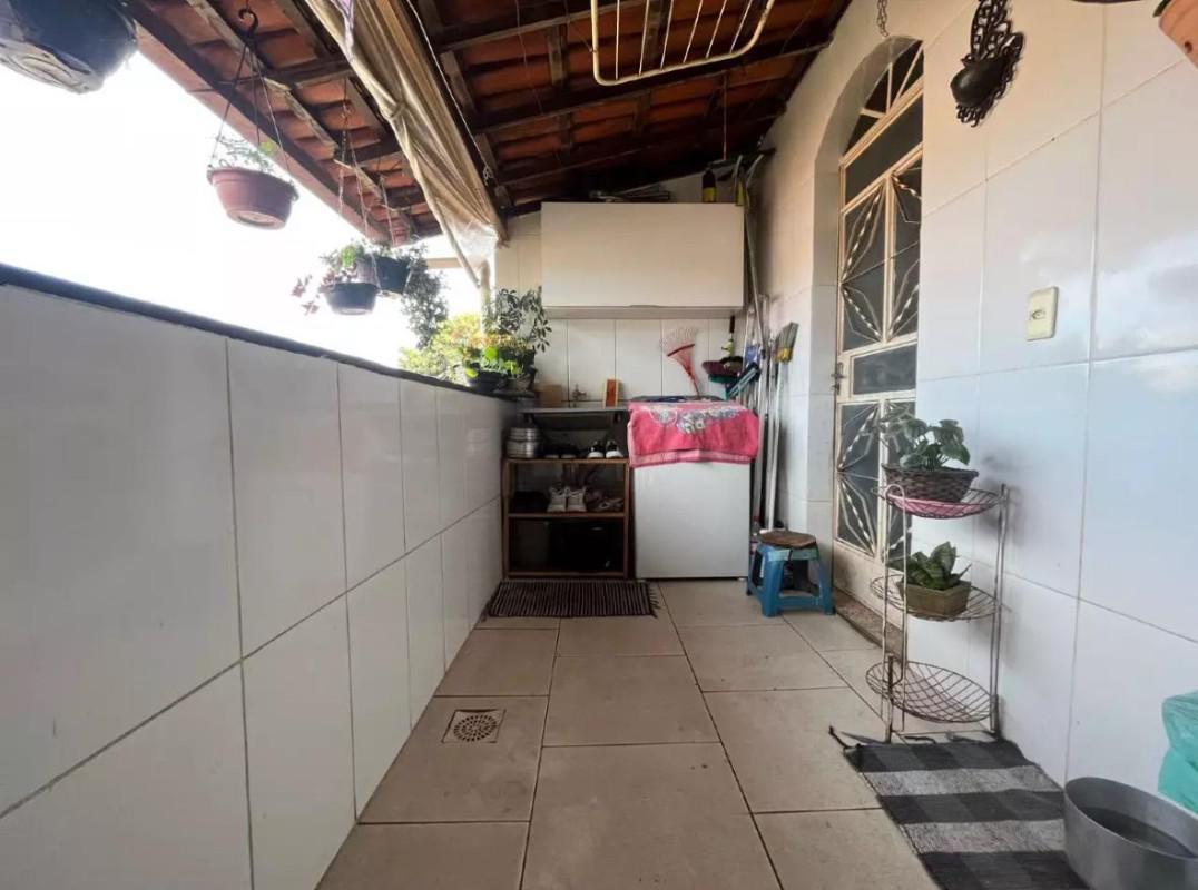 Casa, Teixeira Dias, 4 Quartos, 3 Vagas