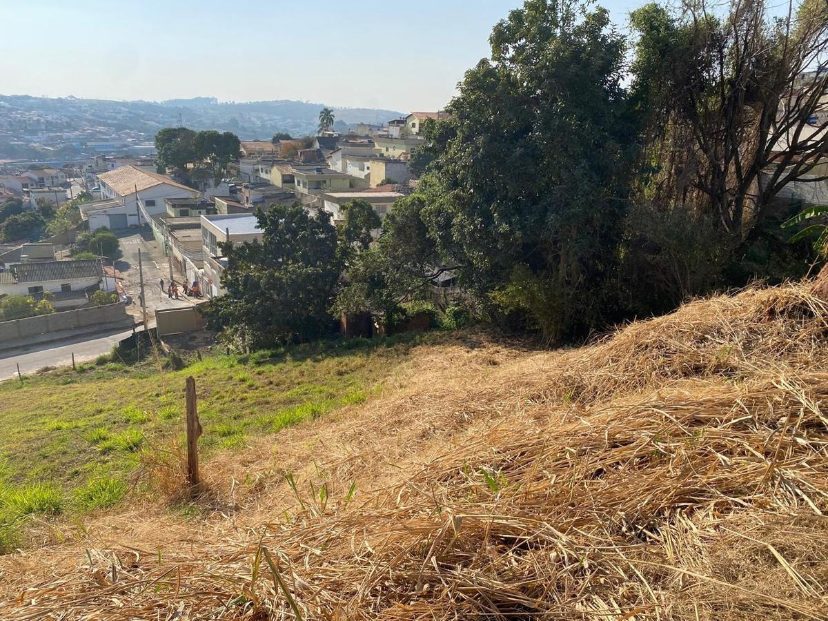 Lote, Vila Verde, 0 Quarto, 0 Vaga