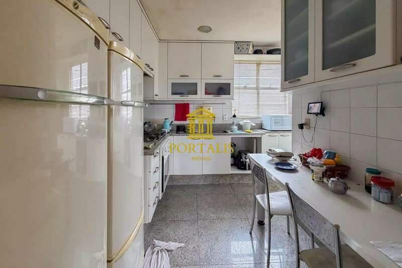 Apartamento, Santo Agostinho, 4 Quartos, 2 Vagas, 1 Suíte