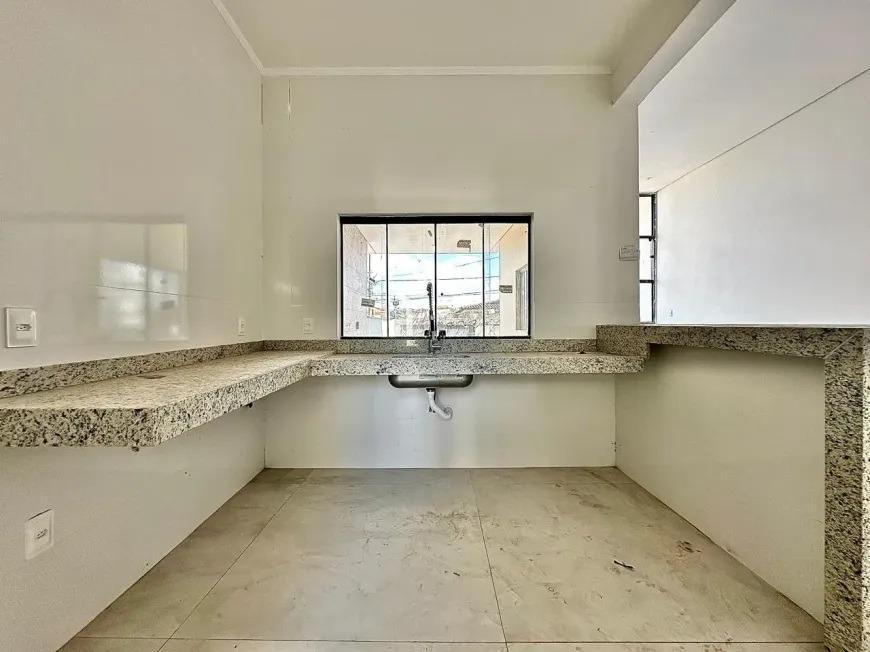 Casa, Conjunto Minascaixa, 3 Quartos, 2 Vagas, 1 Suíte