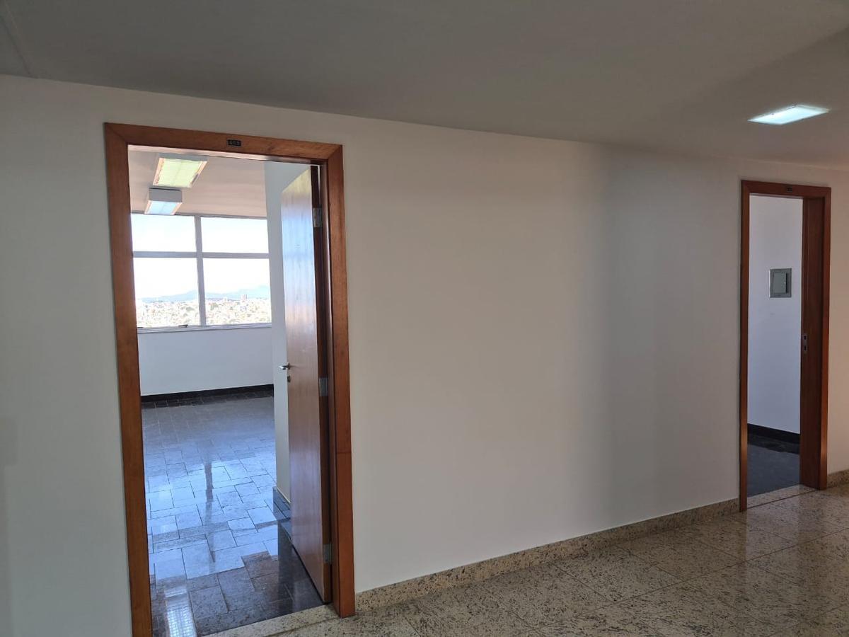 Sala, São Bento, 0 Quarto, 2 Vagas