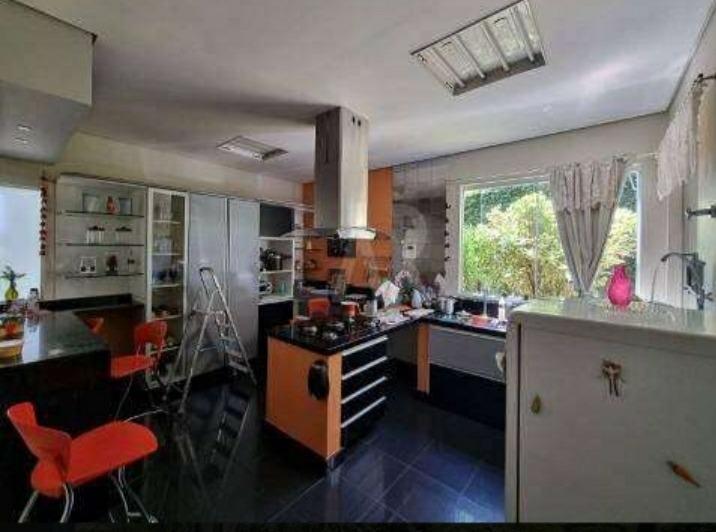 Casa, Estoril, 3 Quartos, 6 Vagas, 3 Suítes