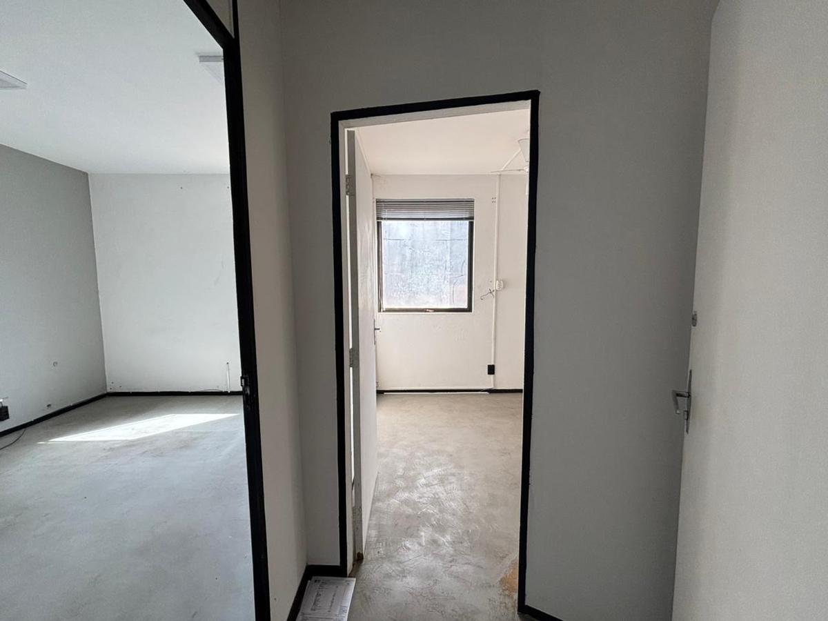 Sala, Centro, 0 Quarto, 0 Vaga