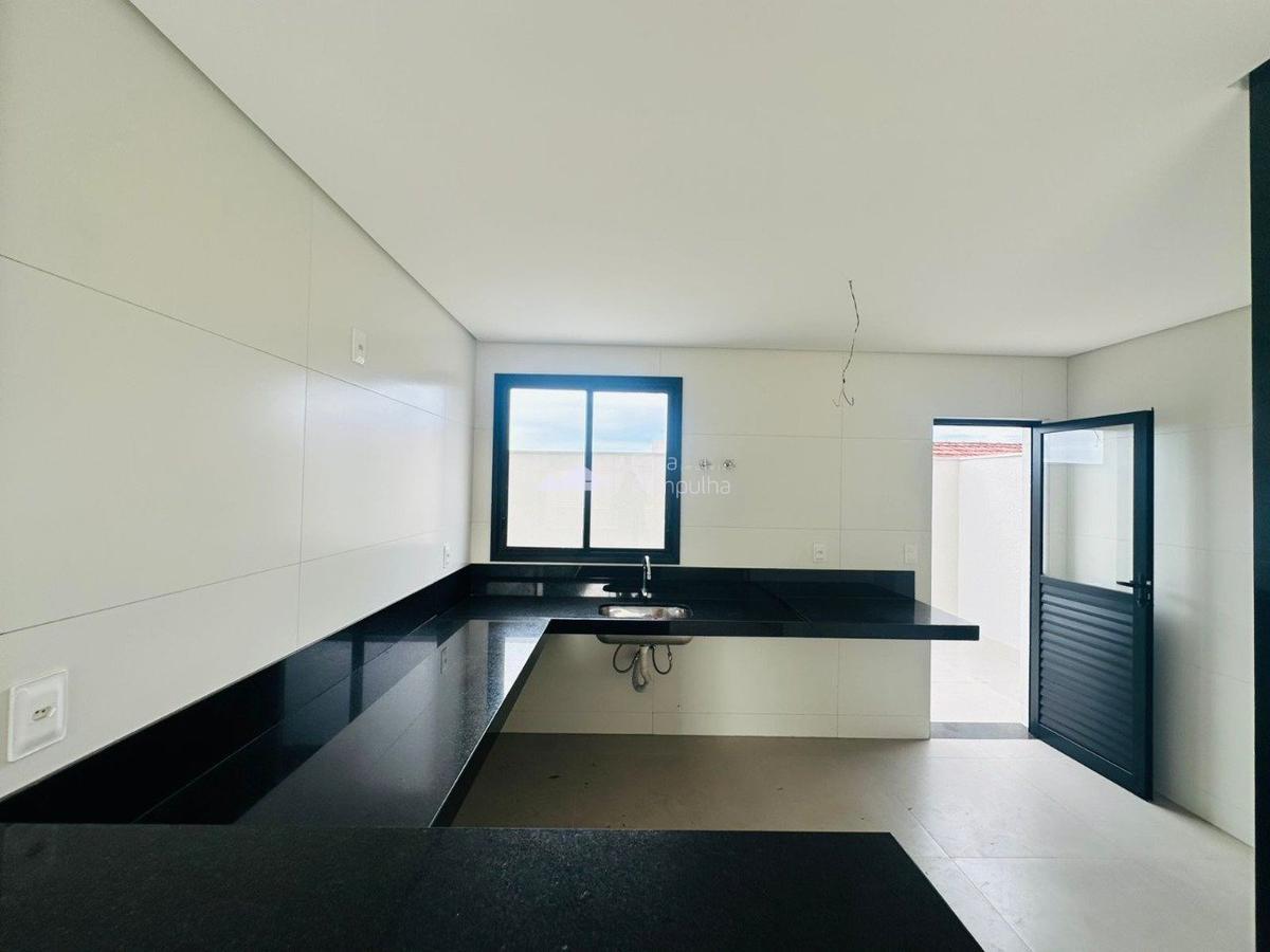 Apartamento, Planalto, 3 Quartos, 2 Vagas, 1 Suíte