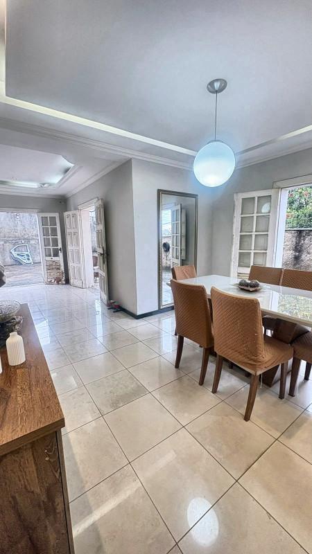 Casa, Álvaro Camargos, 3 Quartos, 4 Vagas, 1 Suíte