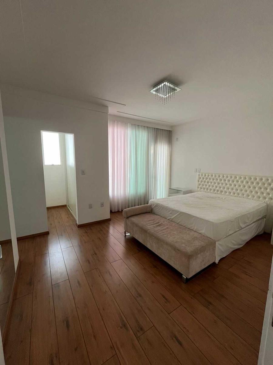 Casa, Paquetá, 4 Quartos, 8 Vagas, 4 Suítes