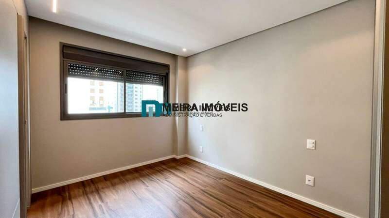 Apartamento, Funcionários, 2 Quartos, 2 Vagas, 1 Suíte