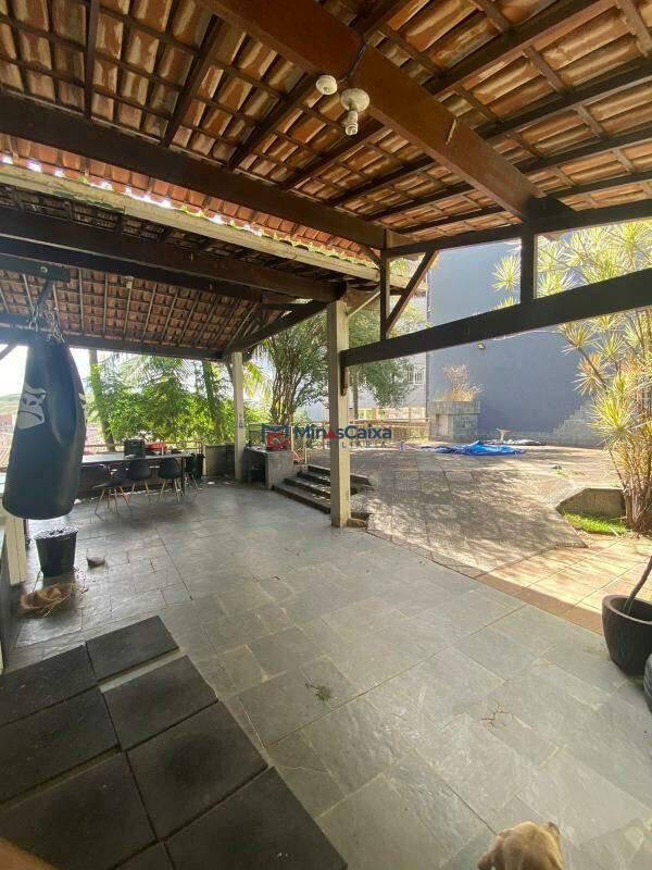 Casa, Serenata, 2 Quartos, 2 Vagas