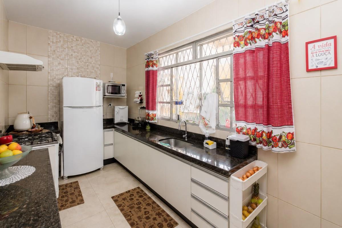 Casa, Cinquentenário, 3 Quartos, 2 Vagas, 1 Suíte