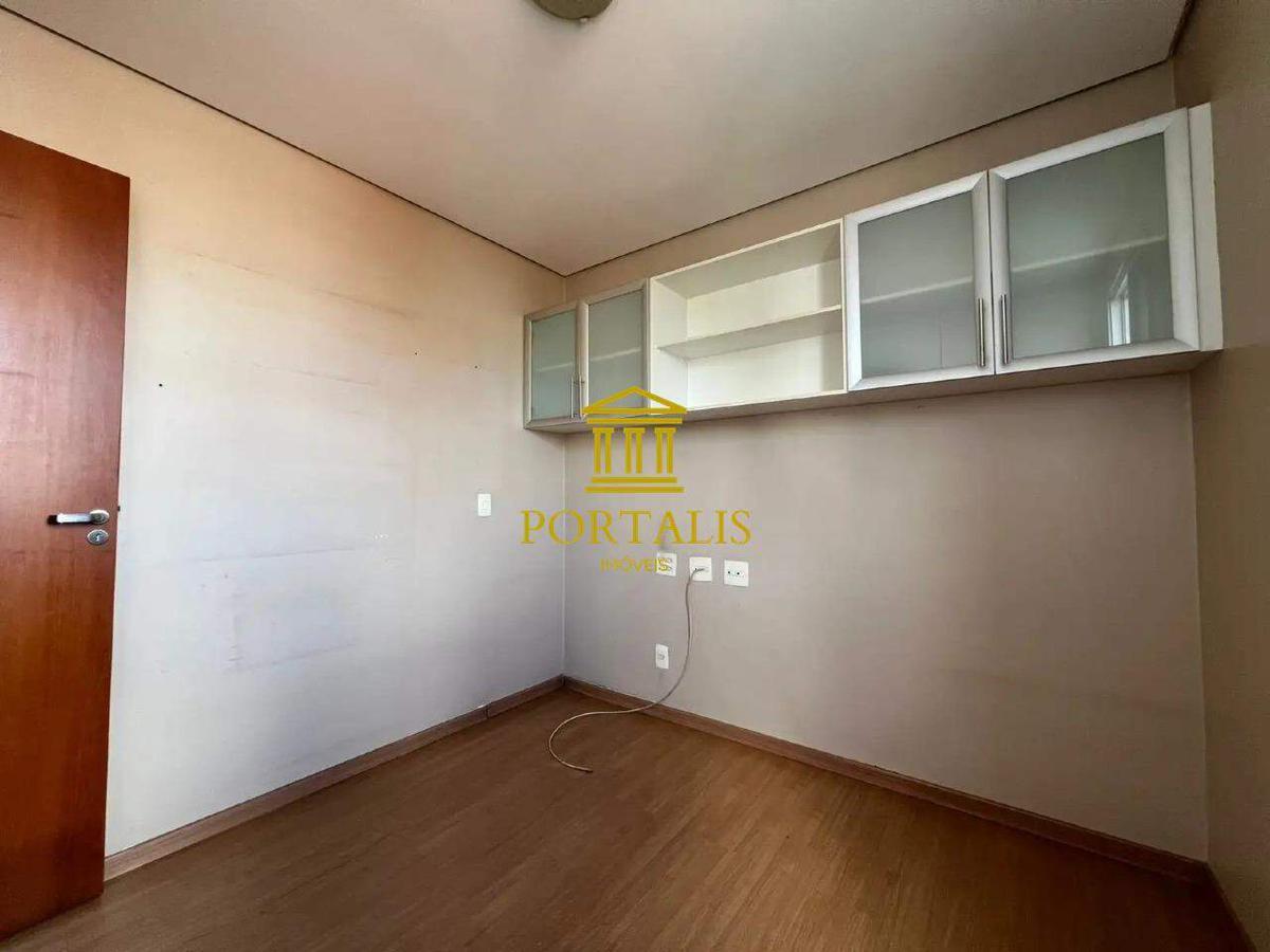 Apartamento, Floresta, 3 Quartos, 2 Vagas, 1 Suíte